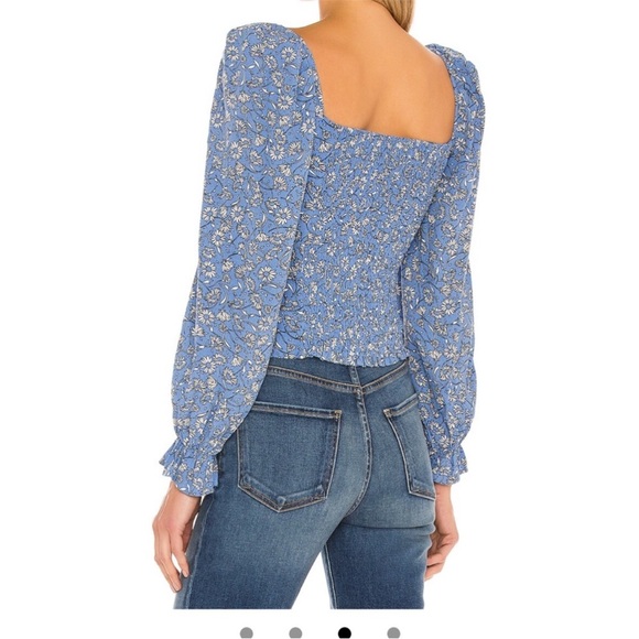 ASTR Tonina Blue FloralTop Size XS EUC - Picture 2 of 3